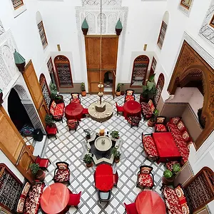 https://riad-dar-iline.hotelfesmorocco.com